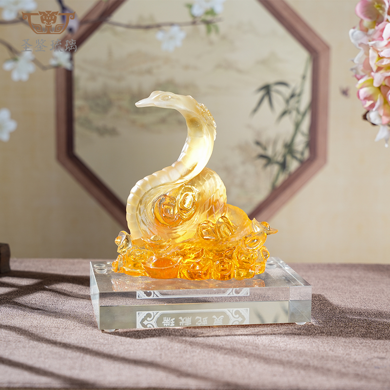 【金蛇送?！可虅?wù)禮品
